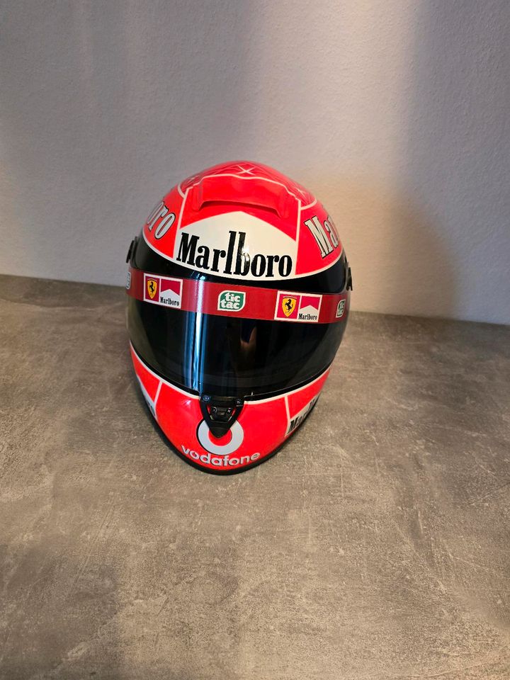 F1 Michael Schumacher Replica Helm M 2004 in Dormagen