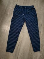 Damen blau Nadelstreifen Hose *schick* Stretch Größe 42 Hessen - Allendorf Vorschau