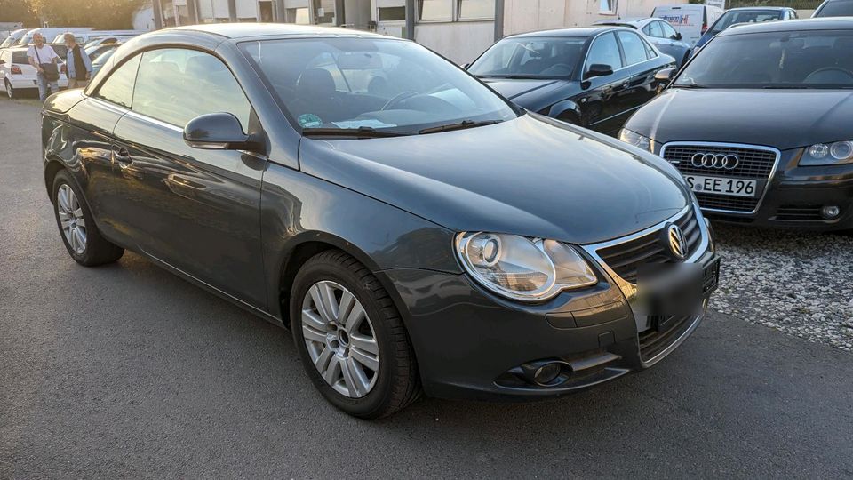 Vw Cabrio EOS.. TüV Neu in Frankfurt am Main