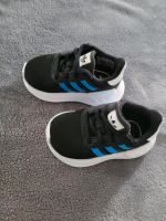 Adidas Babyschuhe ca. 1 Jahr Hessen - Wetzlar Vorschau