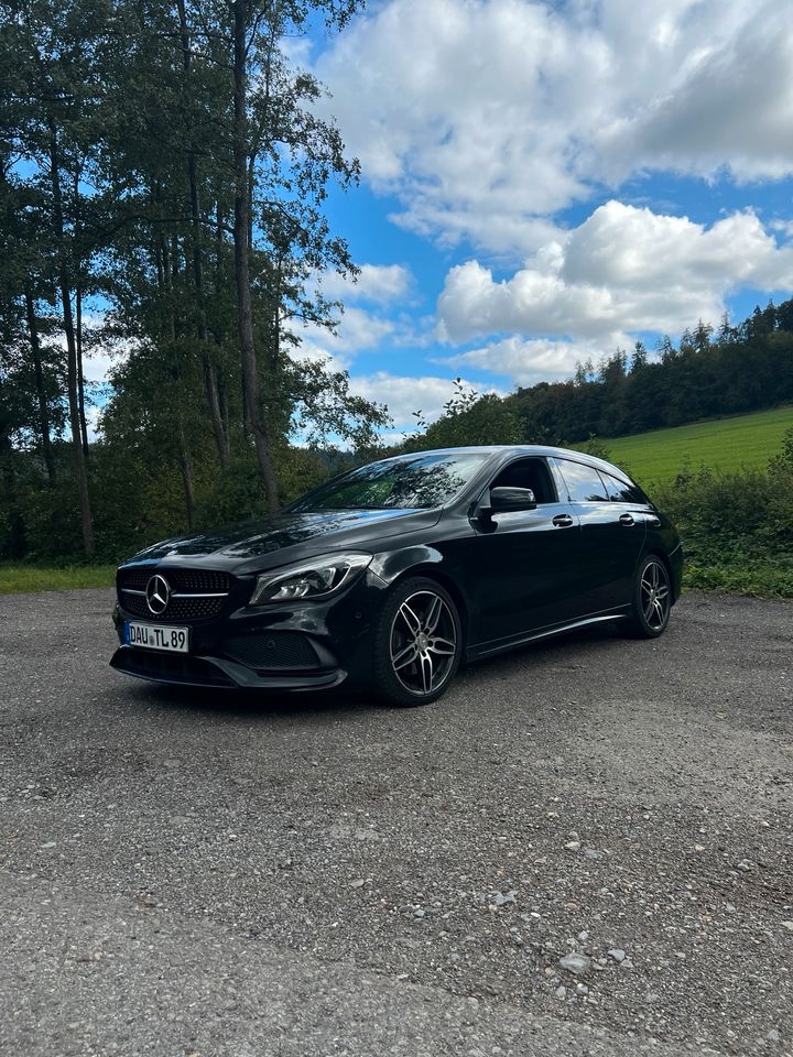 Mercedes CLA 220d shooting brake amg line in Neckargerach