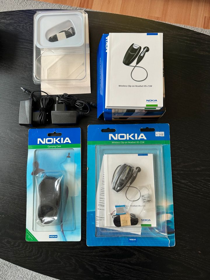 NOKIA HS-21W Headset Bluetooth *NEU* & 2 Ladegeräte & Tasche in Hamburg