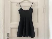Missguided Minikleid / Kleid schwarz Größe XS/34 Niedersachsen - Hildesheim Vorschau
