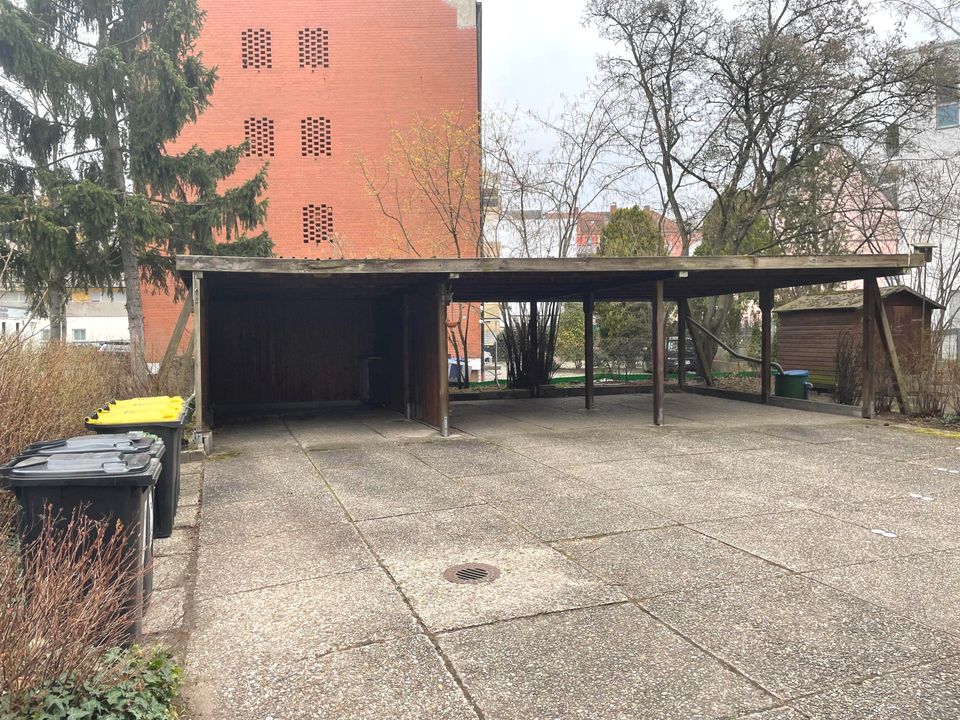 Helle und moderne 3-Zi-ETW mit Loggia, Carport, Außenstellplatz inklusive! in Nürnberg (Mittelfr)