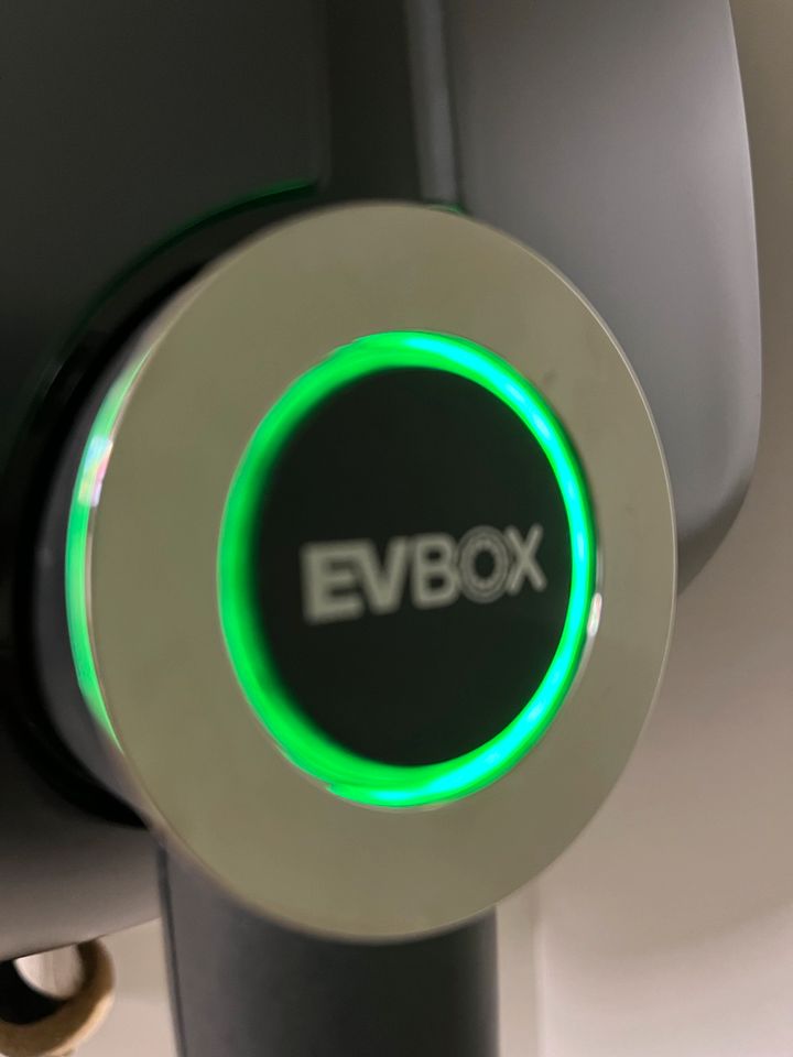 EVBox Elvi V2 Wifi 11kW Wallbox Ladestation Neu in Ostercappeln