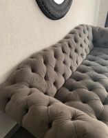 Sofa in Samt grau Baden-Württemberg - Ötigheim Vorschau