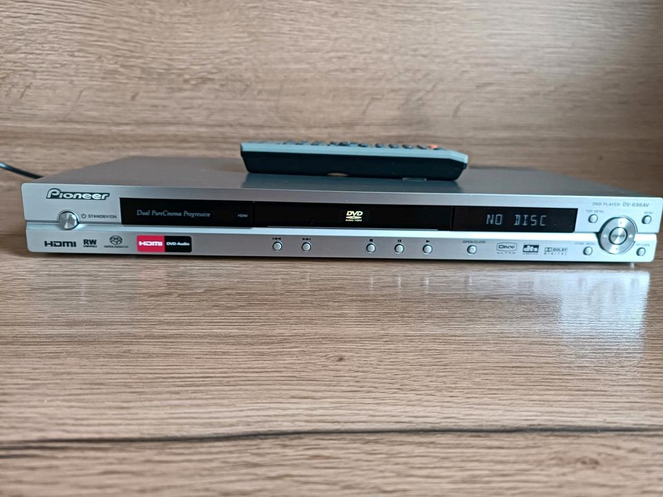 Pioneer DV-696AV-S CD/DVD Player HDMI Optical in Ulm