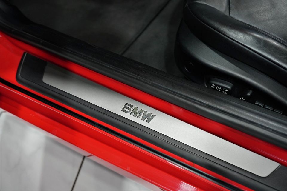 BMW Z4 Roadster 2.5i*XENON*LEDER*KLIMAAUTO*1.HAND* in Köln
