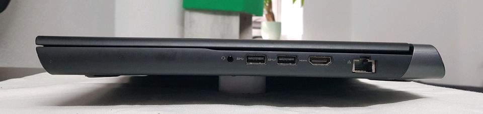 Laptop DELL GAMING INSPIRON P65F. GTX 960M 4GB/intel i7/16GB/SSD in Düsseldorf
