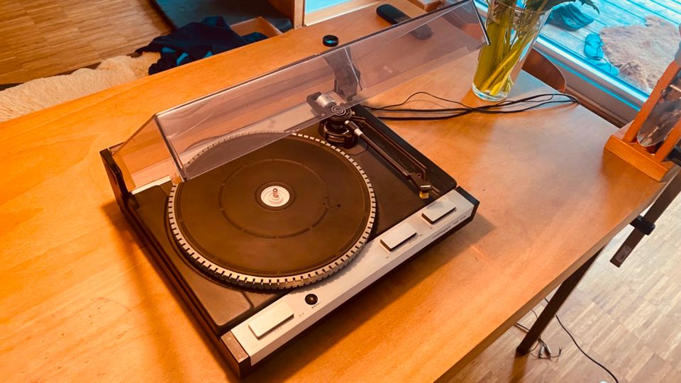 Thorens Plattenspieler TD 115 in Wesseling