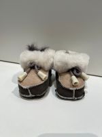 Lammfell Schuhe Winterschuhe Baby NEU Hessen - Königstein im Taunus Vorschau