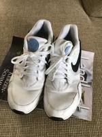 Damen Nike Snakers absolut sehr bequem Größe 40 Lübeck - St. Lorenz Nord Vorschau