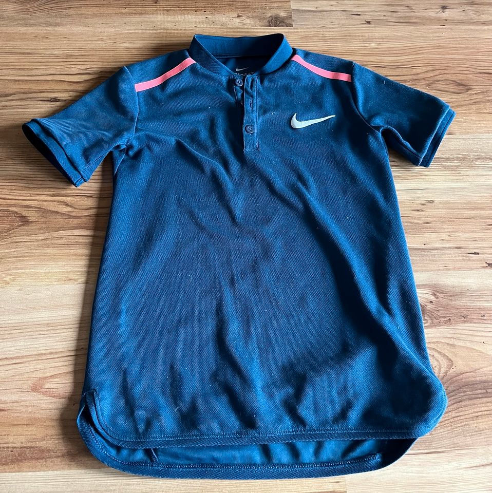 Nike Dri-fit Junior Gr.S Shirt in Giesen