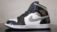 Nike Air Jordan 1 Mid- Black White Metallic Gold Silver Gr. 45 Nordrhein-Westfalen - Remscheid Vorschau
