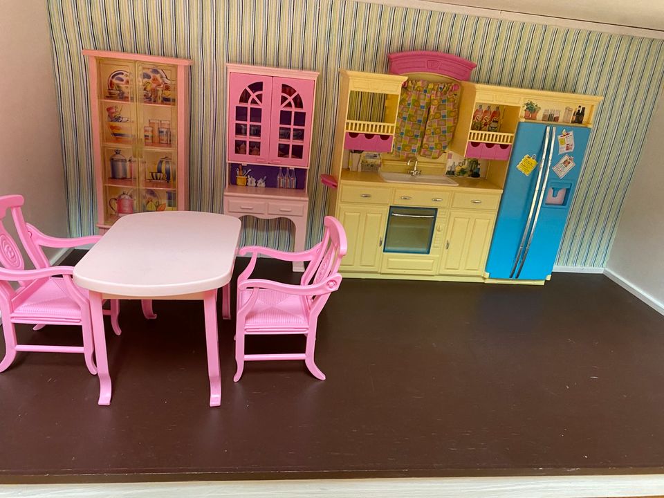 Barbie Haus  Puppenhaus in Groß Oesingen