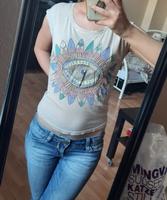 beiges T-Shirt von Review Berlin - Lichtenberg Vorschau