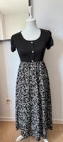 Sommerkleid schwarz/weiß mit Muster Größe S Köln - Porz Vorschau