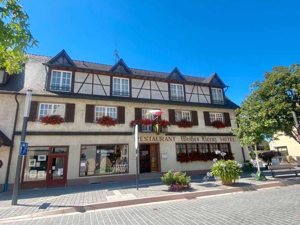 +++++VERKAUFT+++++ Top Chance! 2 Immobilien! Hotel/ Restaurant und Wohnung im Herzen von Neuenburg in Neuenburg am Rhein