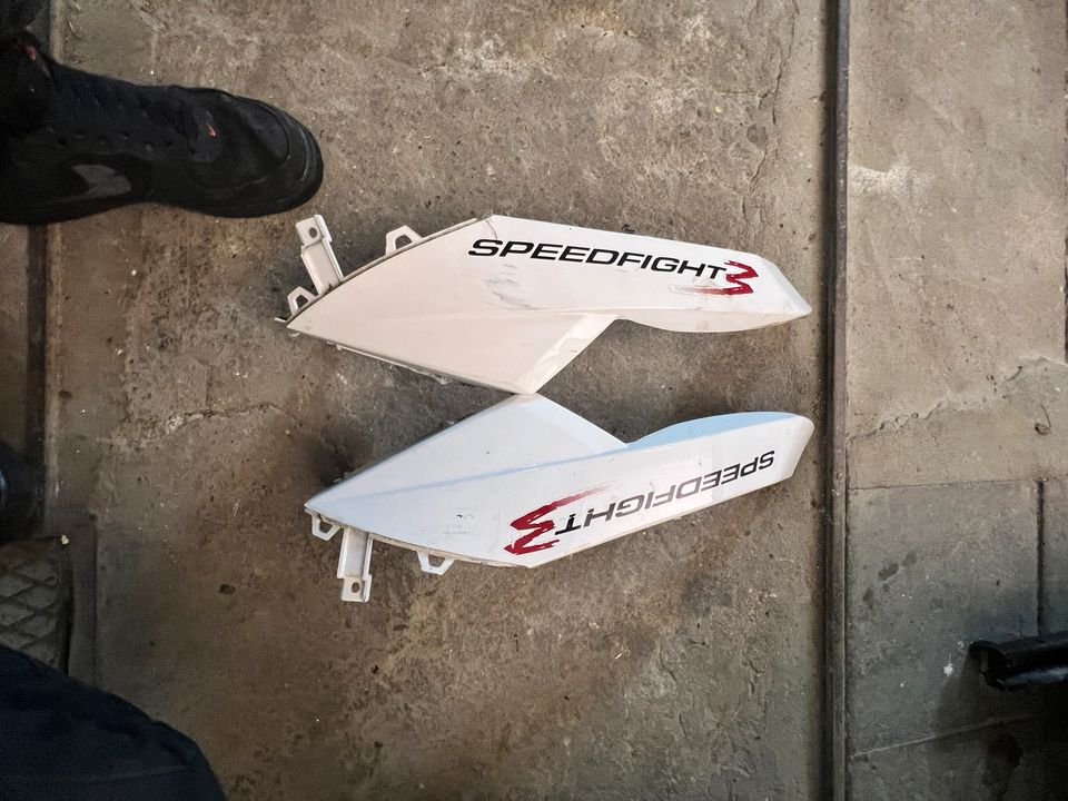 Speefight 3 teile packet noch viel mehr als auf den Bildern in Wipperfürth