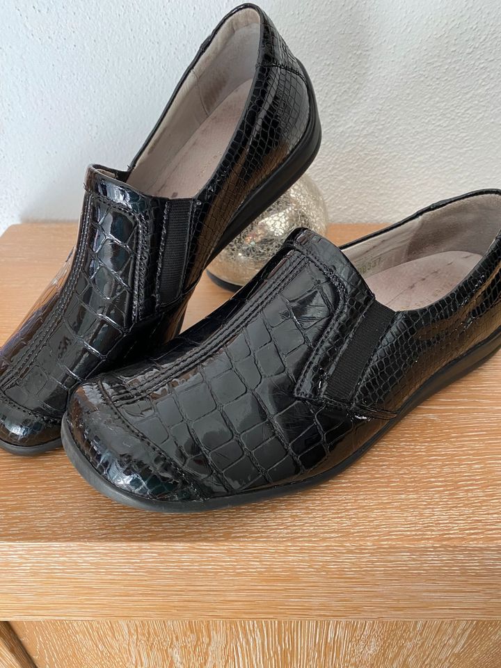 Vitaform Schuhe in schwarz Größe 39 in Kleinostheim