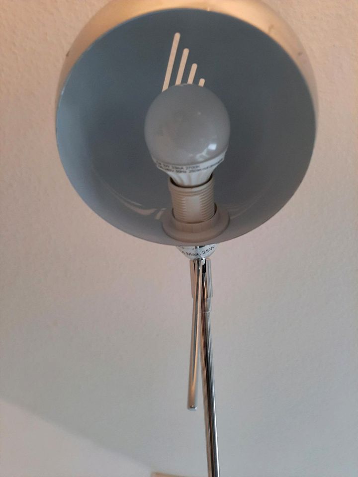 Stehlampe mit marmor Fuß in Hamburg