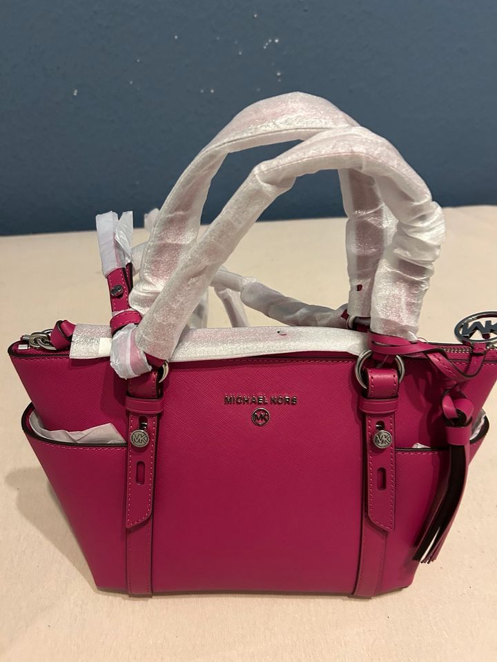 Original Michael Kors Handtasche in Norden