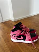 Air Jordan 1 Mid Pink/Black Baden-Württemberg - Karlsruhe Vorschau