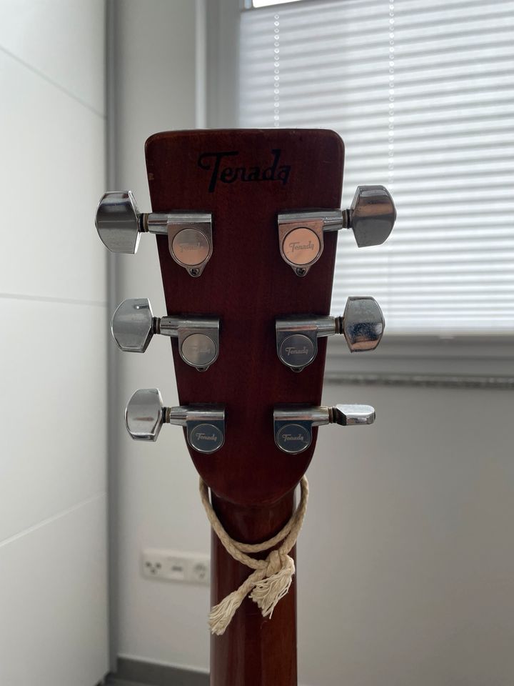 Akustik Western Gitarre Terada MW-240 in Mönchengladbach