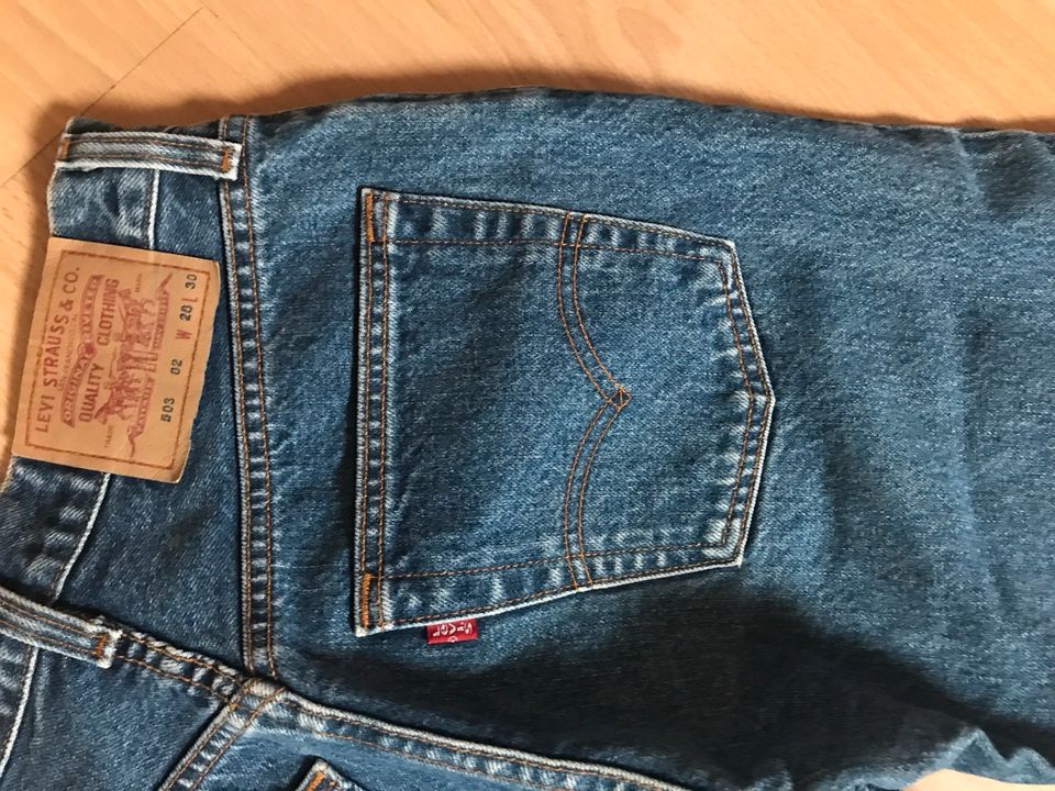 Levi’s Im Vintage Style Größe 28/30 in Rheinau