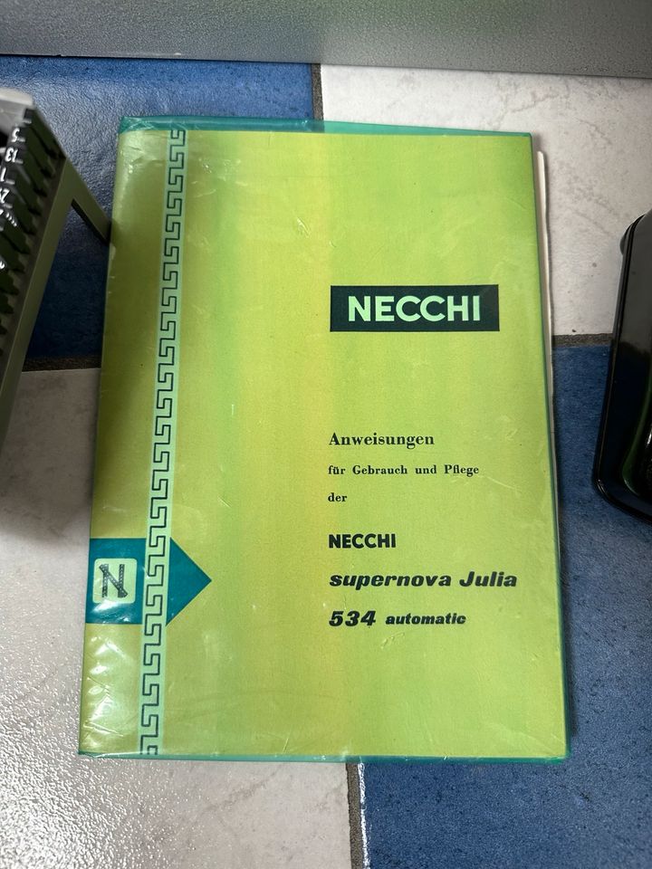 Nähmaschine Necchi in Guntersblum