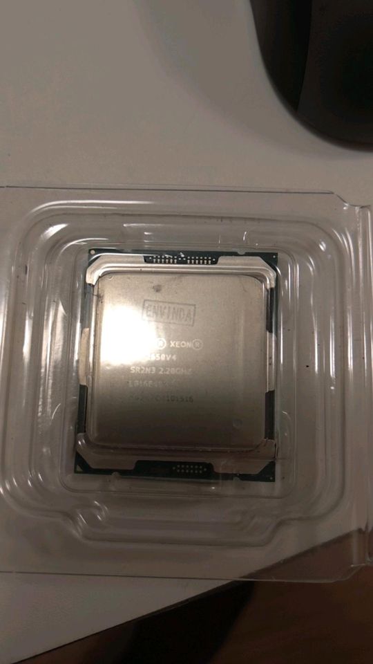 CPU Intel Xeon E5 2650V4 12 core Prozessor in Marsberg