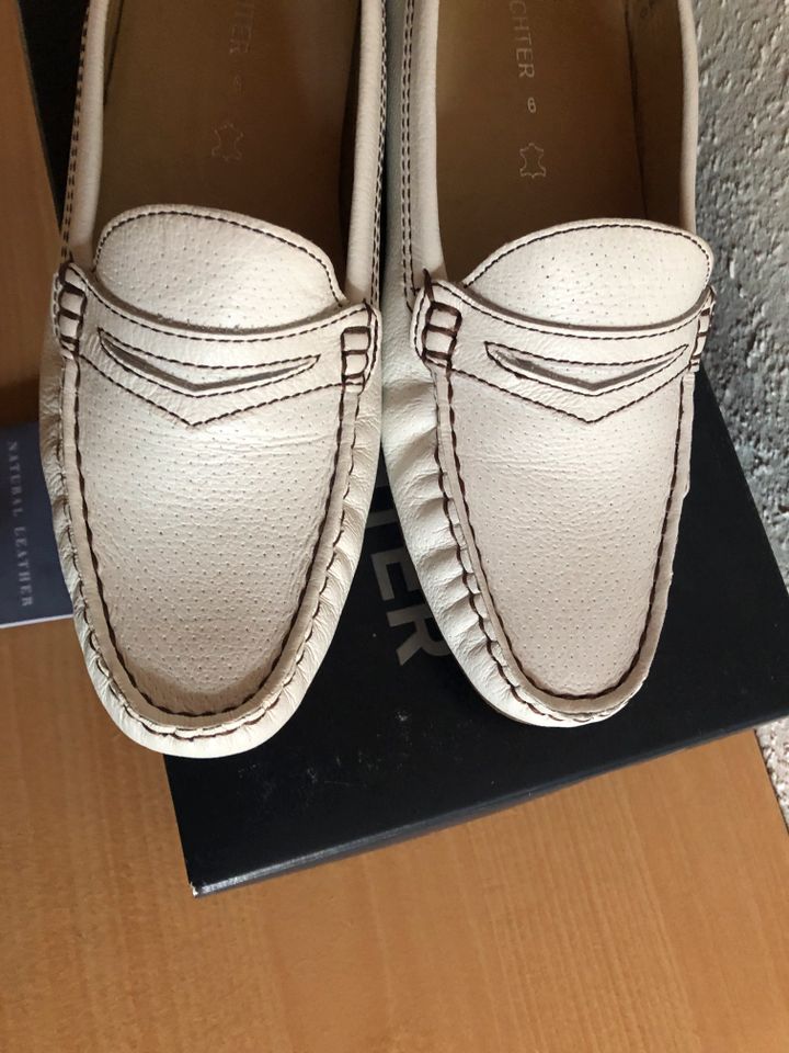 Loafers  echt Leder Damen Gr. 39 daniel Hechter hell Schuhe in Vilsbiburg