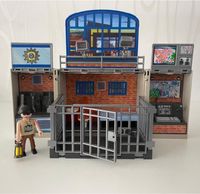 PLAYMOBIL 5421 - Polizeistation, Aufklapp-Spiel-Box Hessen - Schwalbach a. Taunus Vorschau