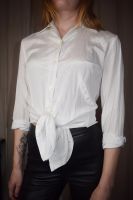 Vintage Bluse Hemd glänzend shiny weiß 36 Baumwolle Poly Berlin - Neukölln Vorschau