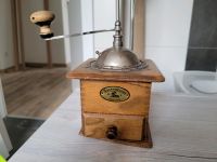 Alte Kaffeemühle Mohnmühle Zassenhaus Record Holz DDR retro vinta Sachsen - Zwickau Vorschau