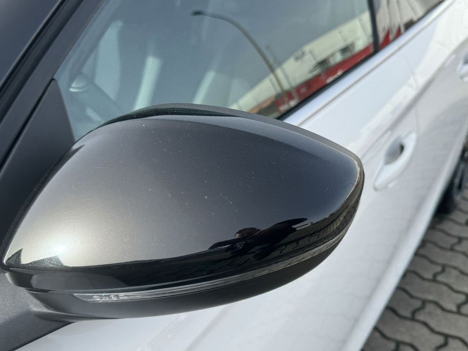 Opel Corsa Elegance Sky *Pano/Navi-App/RFK/PDC/LED/LR in Bamberg