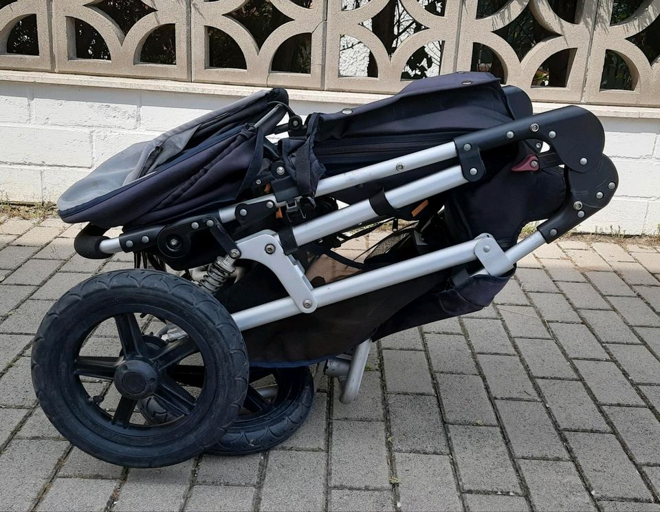 EasyWalker 3 in 1 Kinderwagen / Buggy / Maxi-Cosi in Groß-Gerau