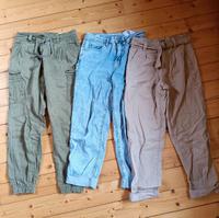Drei Hosen Jeans Khaki blau beige C&A Gr.36 Niedersachsen - Vechta Vorschau