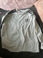 Adidas Shirt Größe 140 Nordrhein-Westfalen - Mülheim (Ruhr) Vorschau