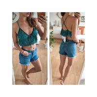 Cropped Top grün blau Träger Rücken über Kreuz S/M Hessen - Gießen Vorschau