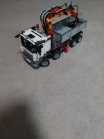 Halbautomatischer LEGO LKW mit Schaufelarm Nordwestmecklenburg - Landkreis - Brüsewitz Vorschau