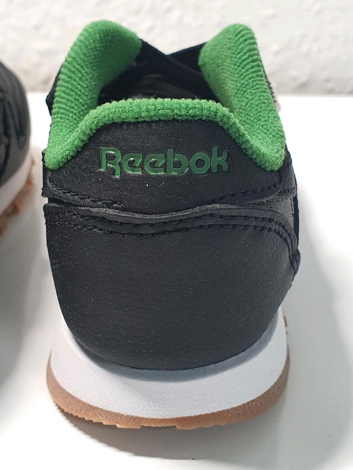 Reebok Classics Kinder Lederschuhe Schwarz Gr24,5 Cm14 NEU Unisex in Bochum