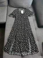 Schwarzes Kleid mit Blumenmuster Nordrhein-Westfalen - Herne Vorschau
