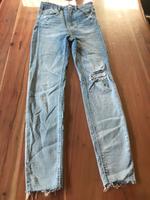 Jeans  Skinny highwaist Stradivarius Größe 36 neu Niedersachsen - Wittmund Vorschau