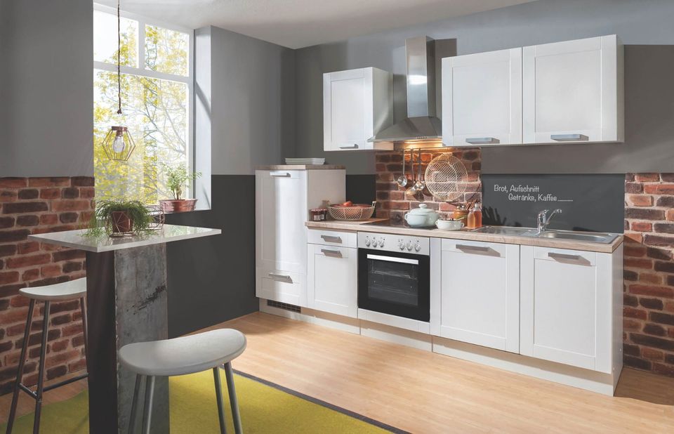 Küche Küchenzeile ohne Elektrogeräte 280 cm in Hansestadt Seehausen