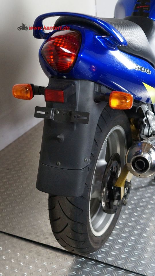 Suzuki GSX 600 F in Willich