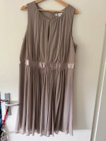 Neues Kleid beige von Bonprix Gr 44-46 Nordrhein-Westfalen - Alfter Vorschau