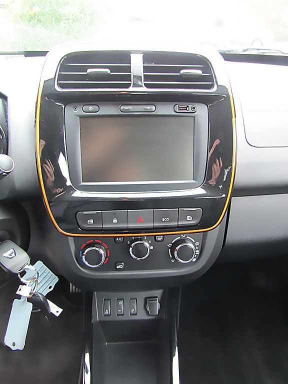 Dacia Spring Electric Comfort Plus Navi Touch BT Klima in Grabow