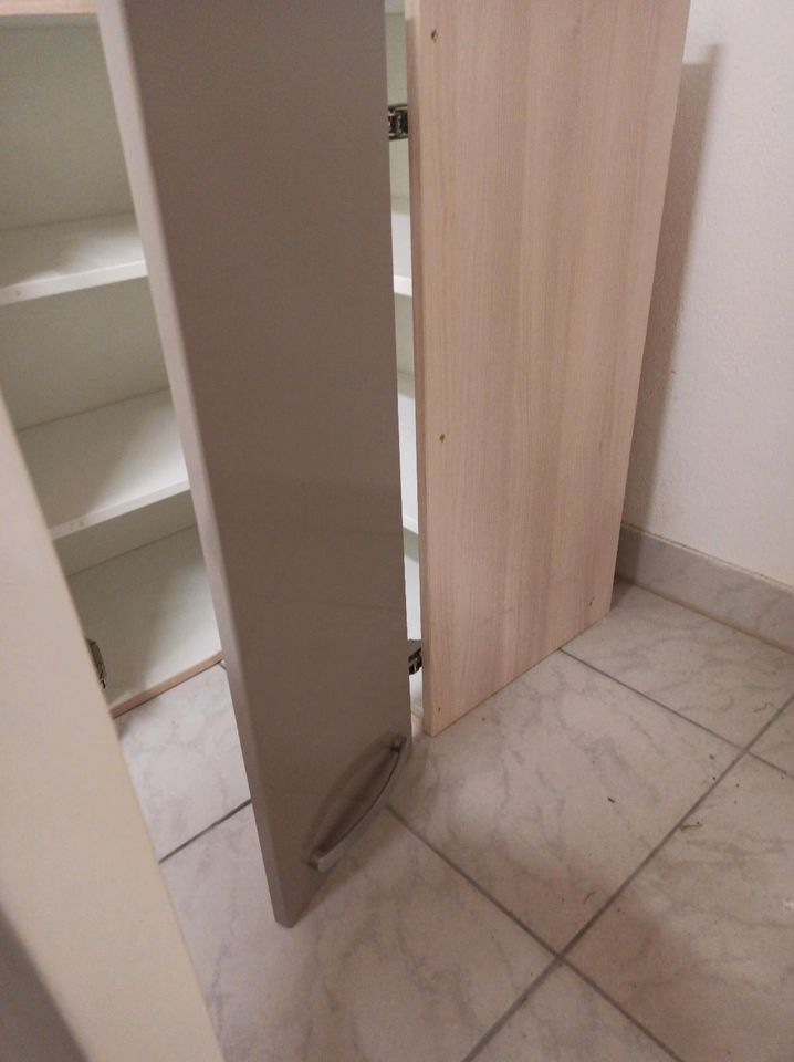 Eckschrank, Einbauschrank in Offenbach