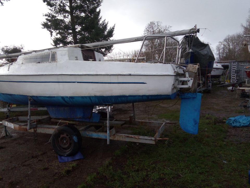 El Bimbo 605cm GFK Segelboot Tiefgang ab ca. 60cm in Alfeld (Leine)